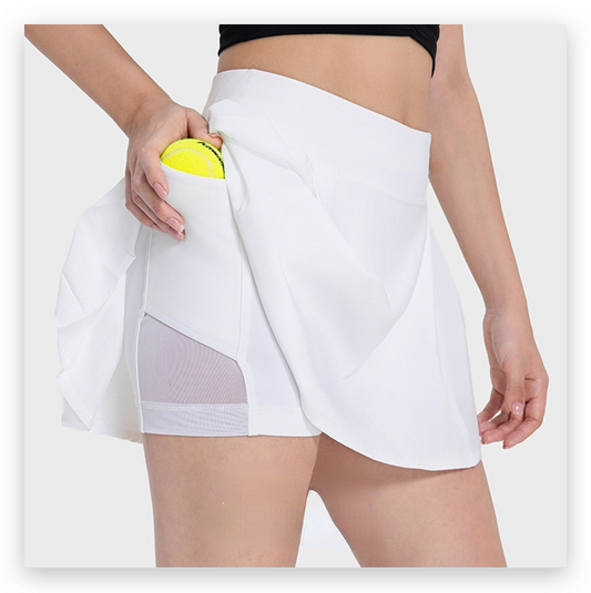 Tennis skirt with lining to prevent exposure and side pocket